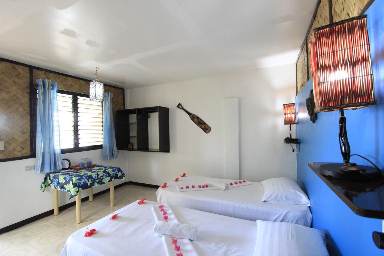 Discovery Island Resort Coron Exterior photo