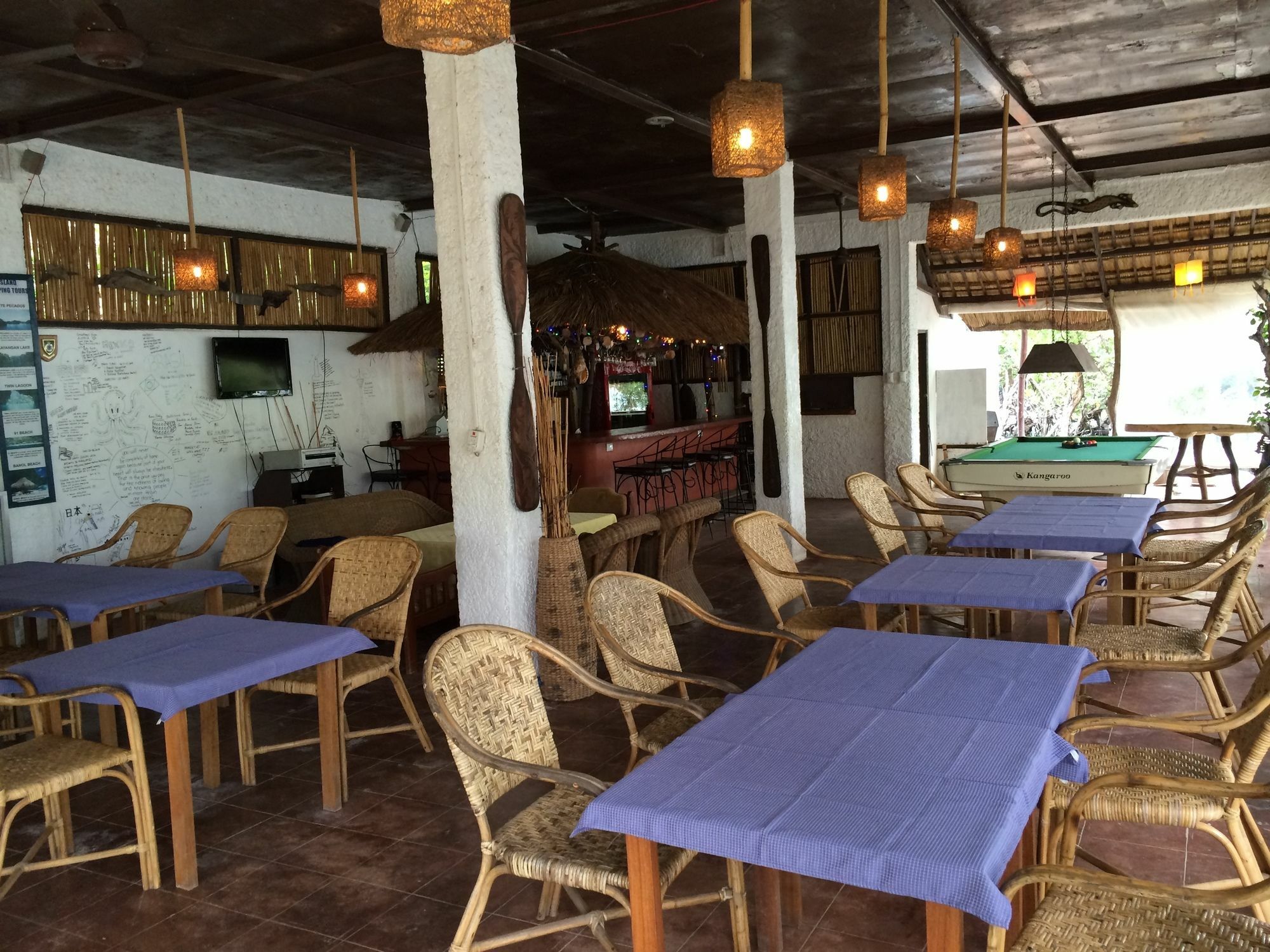 Discovery Island Resort Coron Exterior photo