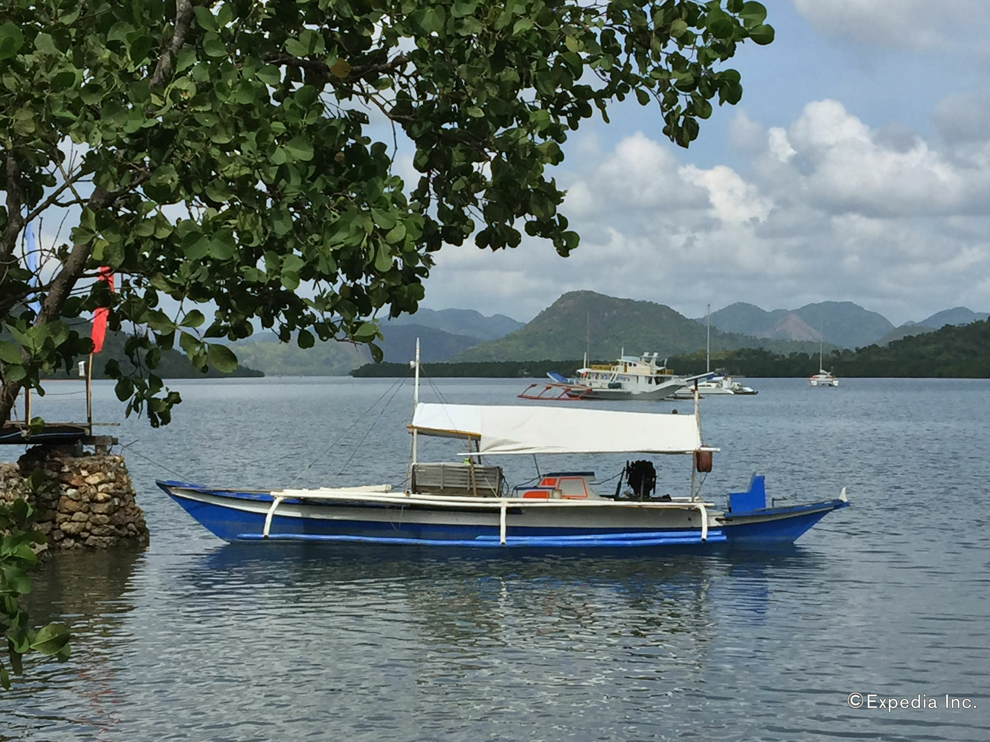 Discovery Island Resort Coron Exterior photo