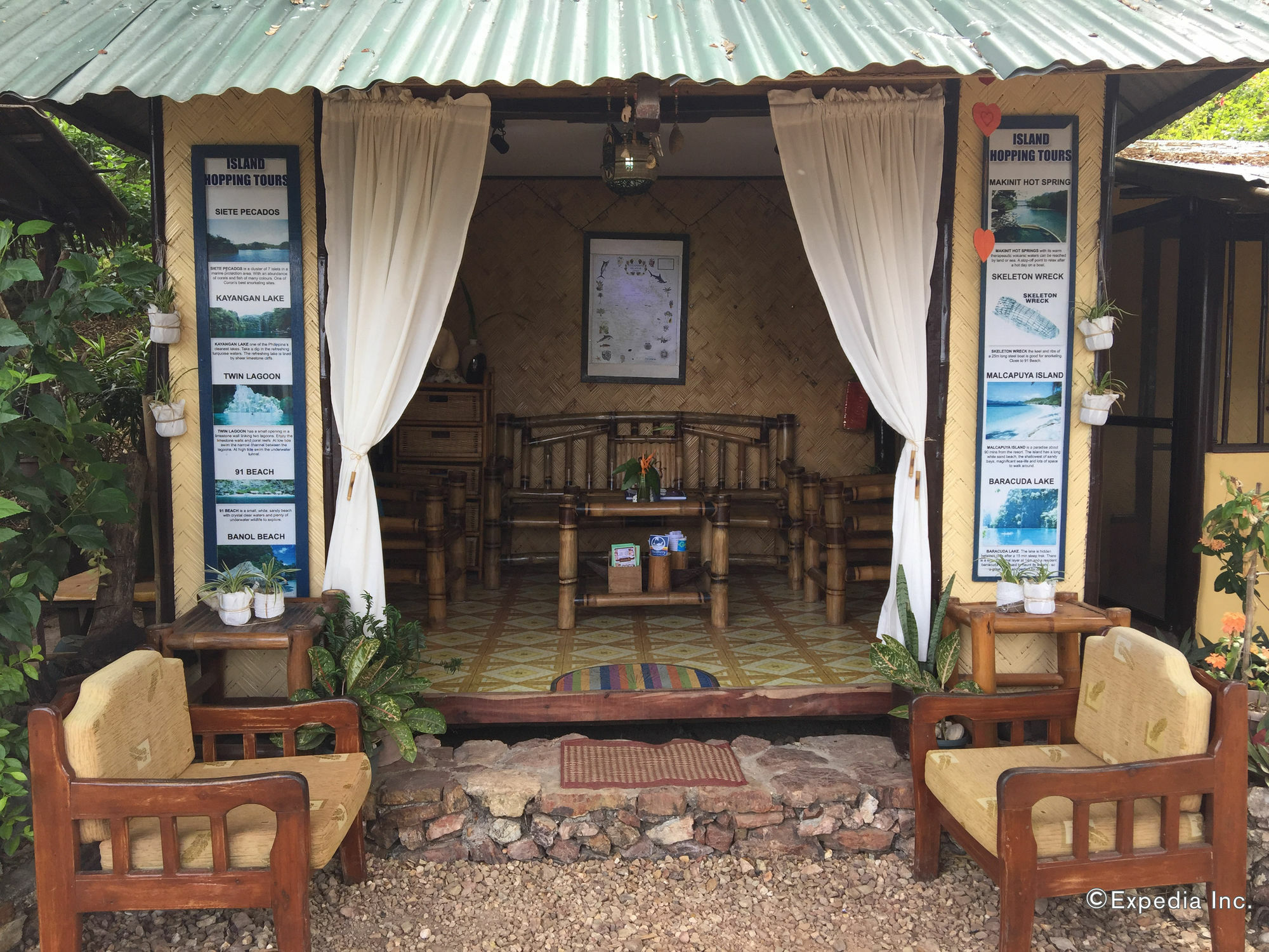 Discovery Island Resort Coron Exterior photo